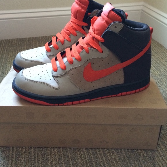 ●Men's Nike Dunk High light bone/team orange-tar