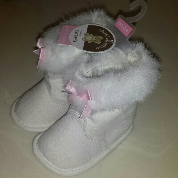 White and pink Infant boots