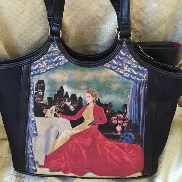 Embroidered Shoulder Bag - Picture 2 of 4