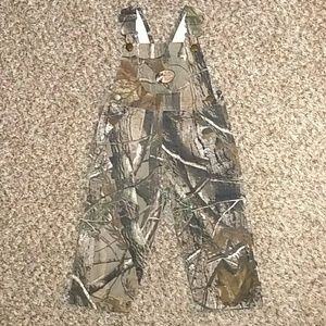 Bass pro shop camouflage overalls