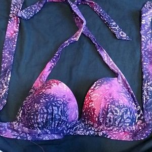 Lightly lined comfy halter