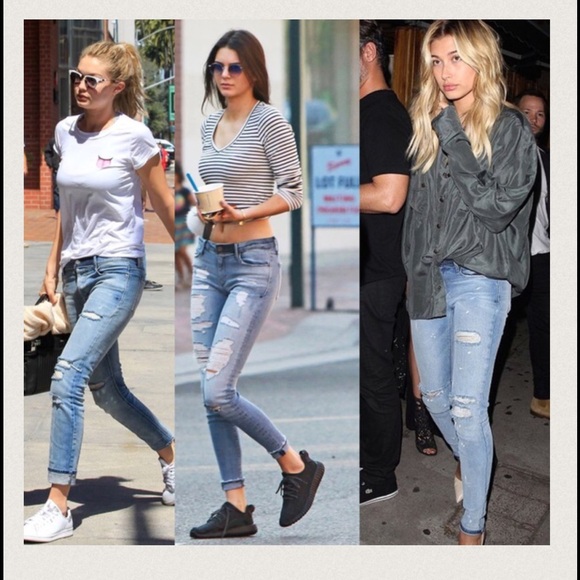 β¨LAST PAIRβ¨RtA distressed denim skinnies. - Picture 3 of 3