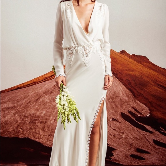 Stone Cold Fox Dresses & Skirts - Modern Chic Long Sleeve White Wedding Dress