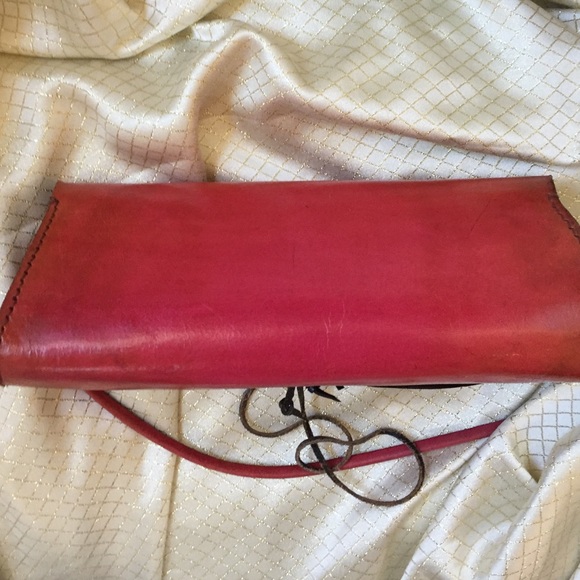 Red bag by "Wa" - Picture 2 of 4