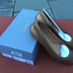 Aerin never worn flats