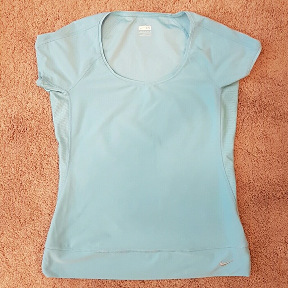 NikeFIT DRY Blue Top - NWOT - Picture 4 of 5