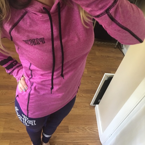 Flash sale! 🎉PINK- Purple workout top! - Picture 3 of 3