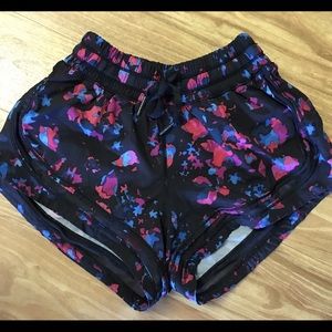 LULULEMON Hotty Hot Short 💕