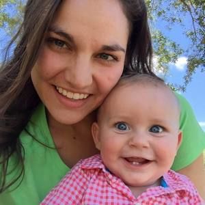 Meet your Posher, Karissa