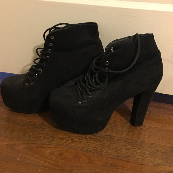 Black suede heels, Jeffrey Campbell style