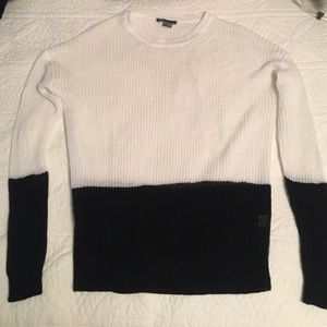 White and navy/black VINCE knit sweater
