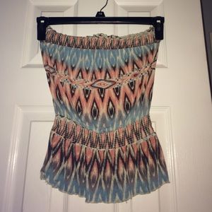 Sleeveless colorful top