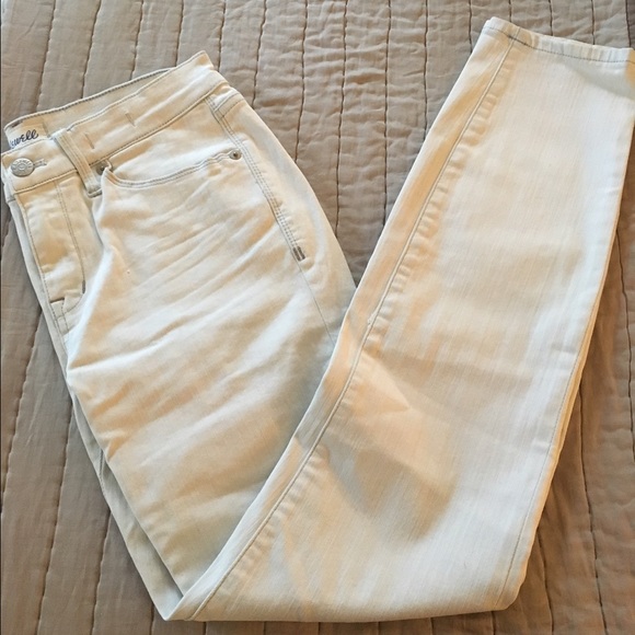 MADEWELL LIGHT WASH DENIUM JEANS