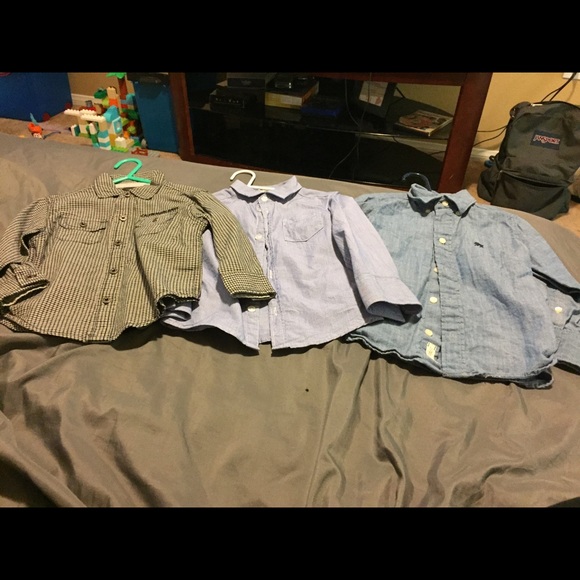 ❌sold❌Three button down shirts