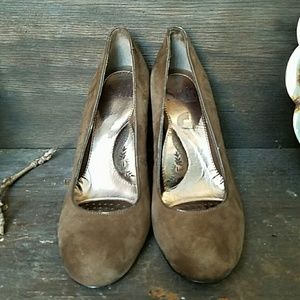 Sofft Brown Suede High Heels Size 8