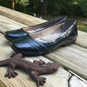 Life Stride Soft System Flats