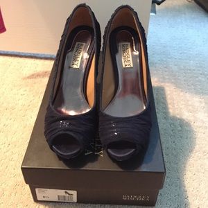 Badgley Mischka navy heels