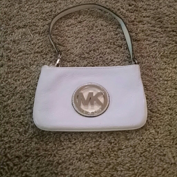 Michael Kors wristlet