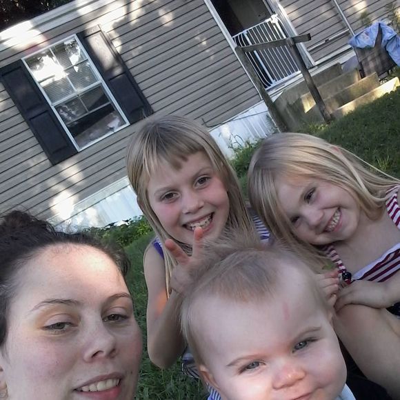 Meet your Posher, Chanity - Picture 1 of 1