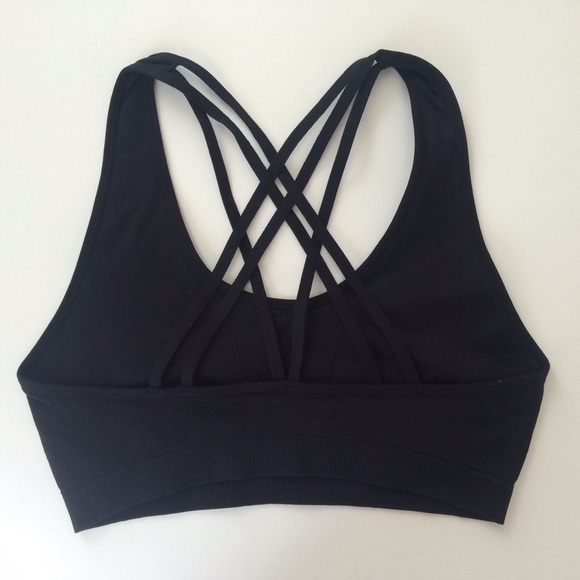 New!! Black Criss Cross Sports Bra - Picture 3 of 3
