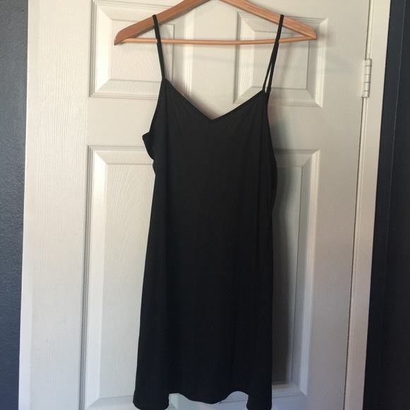 Pretty floral dress, great for spring - Picture 2 of 4