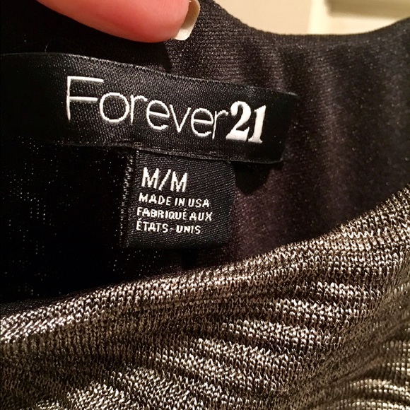 Great Sexy Silver Metallic Dress - New Years Eve - Picture 3 of 4