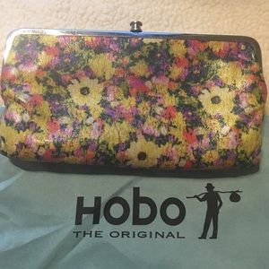 Hobo Floral Wallet/Clutch