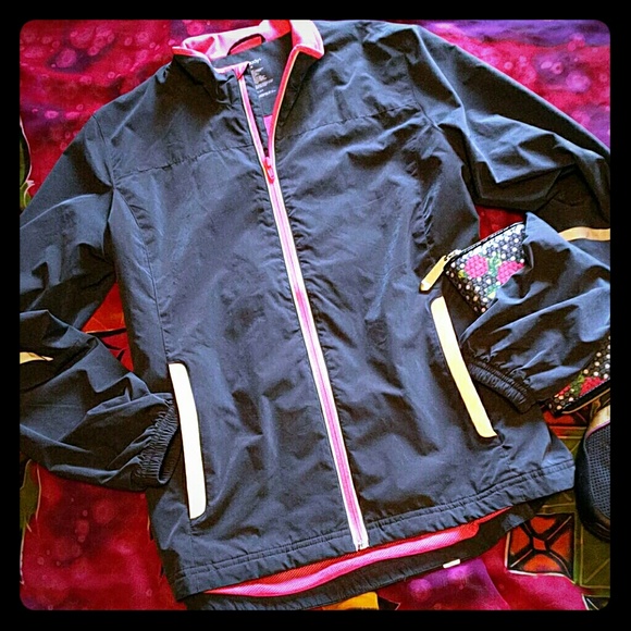 Gapbody active wear jacket size L