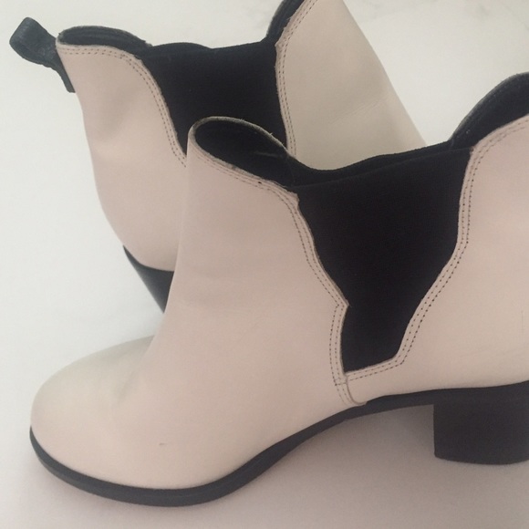Sam Edelman boots size 8.5 - Picture 2 of 3