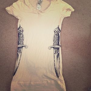 Crash and Burn tunic tee with side art