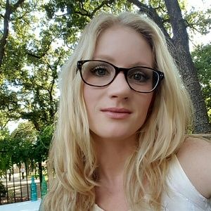 Meet your Posher, Sally