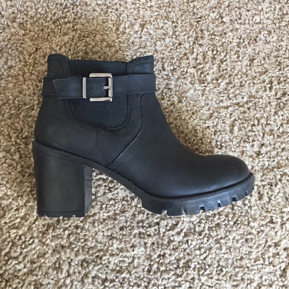 Steve Madden booties