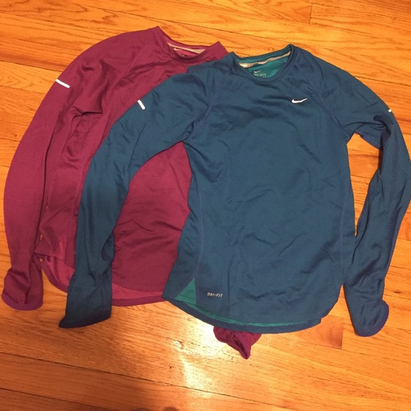 💐MAKE AN OFFER💐Nike running tops - Picture 1 of 1