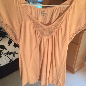 American eagle light pink top