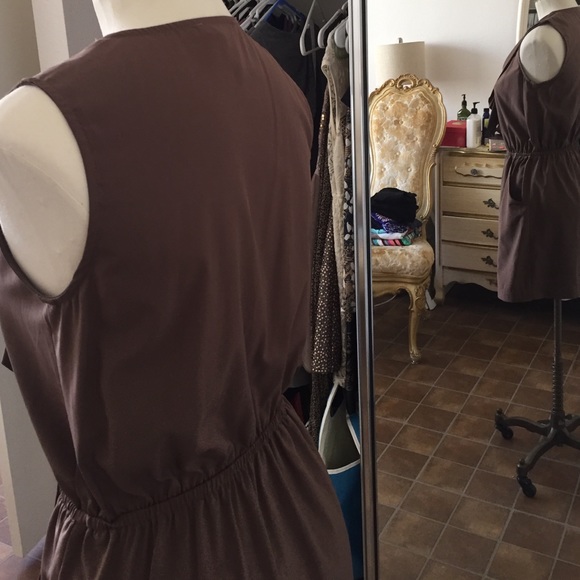 Brown Dress - Picture 4 of 4