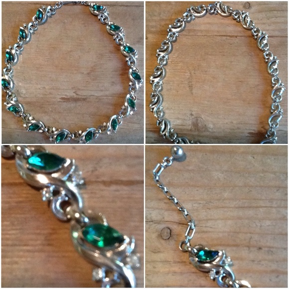 🎉HOST PICK🎉 Vintage necklace - Picture 2 of 2