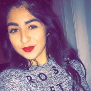 Meet your Posher, Briana