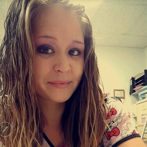 Meet your Posher, Markee