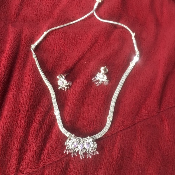 Necklace&earnings