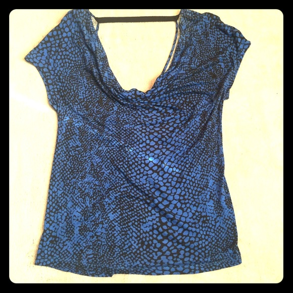 Fun V Back Top