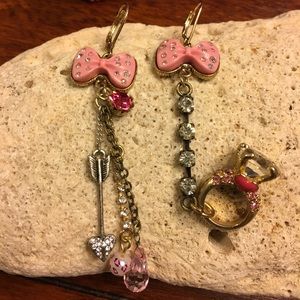 Betsey Johnson Mismatched Pink Bow Earrings