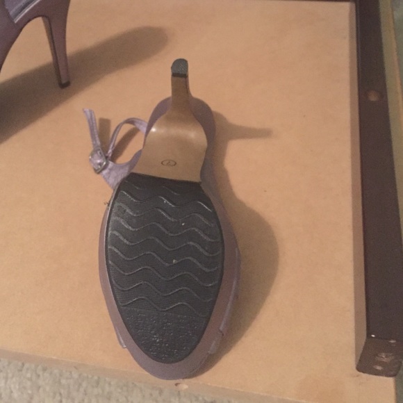 Platform heel - Picture 2 of 2