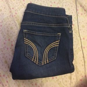 Hollister skinny jeans size 1 , short