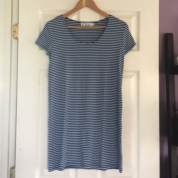 Fighting Eel blue and white stripped dress