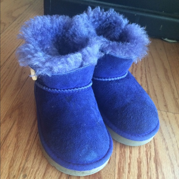 Purple uggs