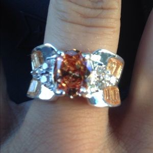 NEW CHAMPAGNE, MORGANITE and WHITE TOPAZ Ring