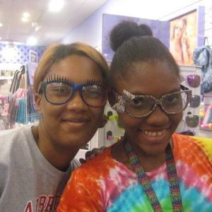 Meet your Posher, Karla