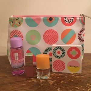 Clinique makeup set * BRAND NEW