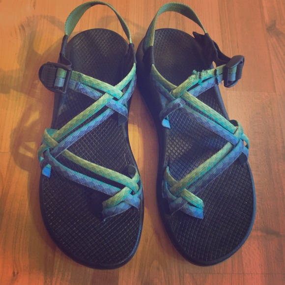 Chacos size 10