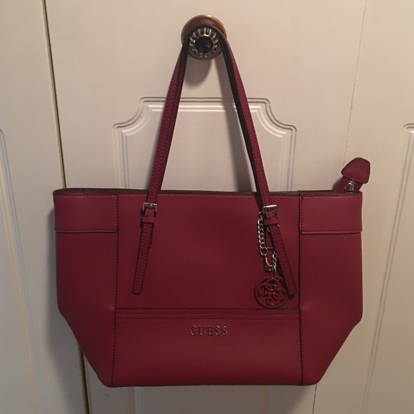 Guess purse